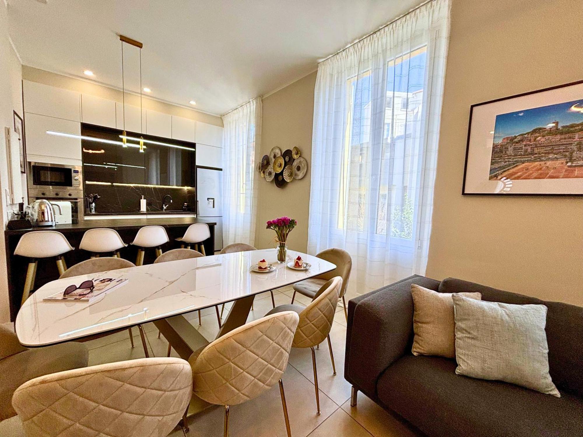 Appartement Beautiful 4 Beds & 4 Baths, 10min From Palais, 4 Stars