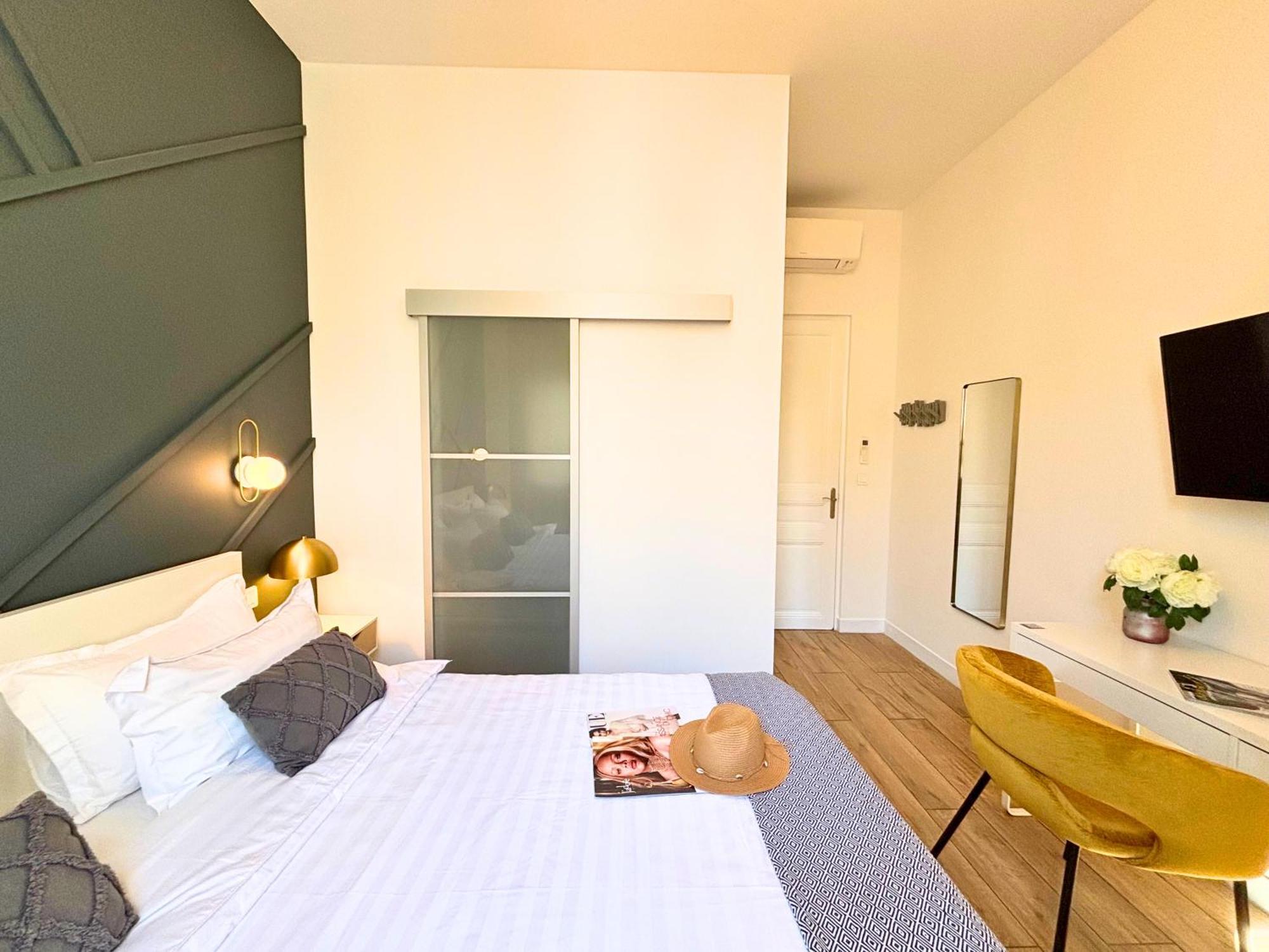 Beautiful 4 Beds & 4 Baths, 10min From Palais, 4 Stars Appartement Cannes