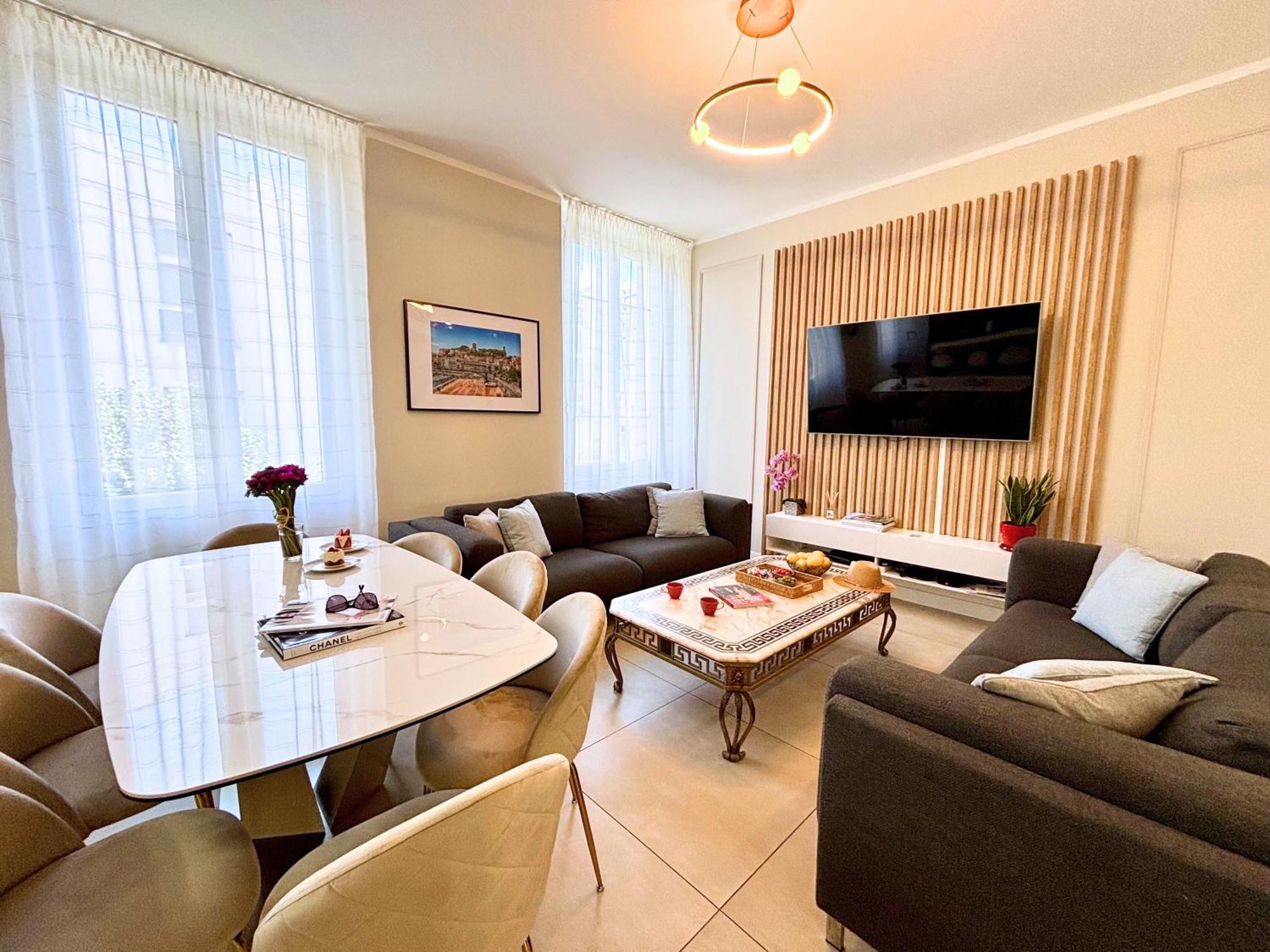Appartement Beautiful 4 Beds & 4 Baths, 10min From Palais, 4 Stars *